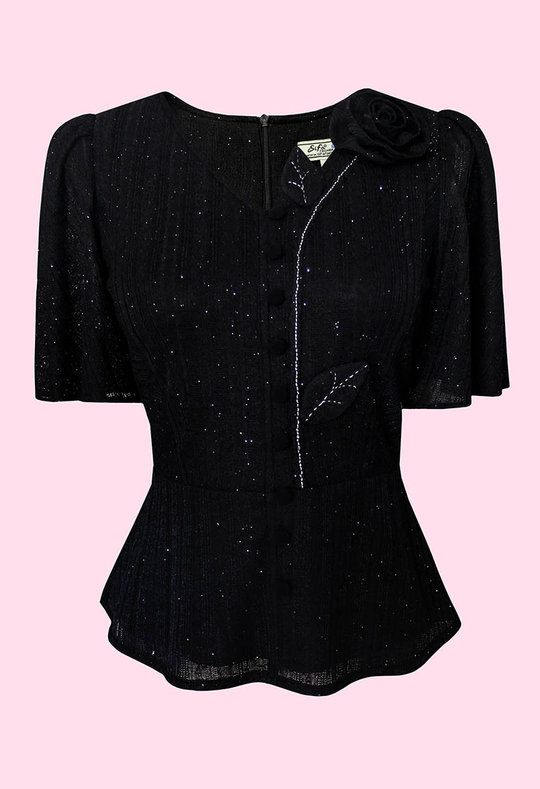 Áo cổ tim tay cánh tiên